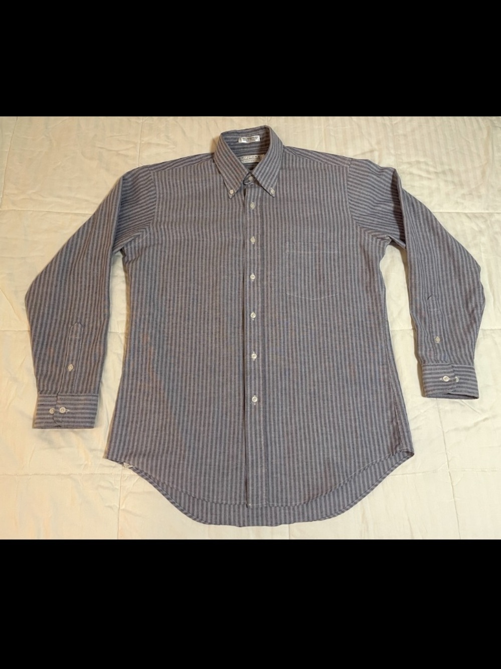 VTG 90s Van Heusen Shirt Size 16.5 Men Fitted Large Blue Striped Long Sleeve USA